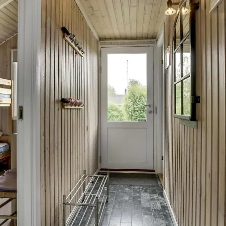 Simonia - 600m From The Sea By Interhome *