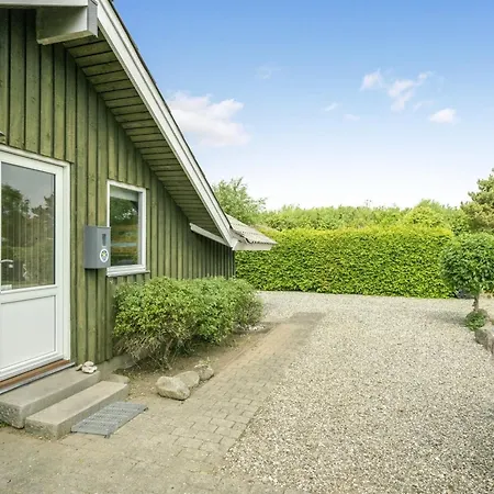 Simonia - 600m From The Sea By Interhome Nedre Lysabild