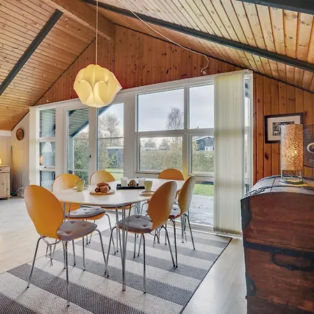 Simonia - 600m From The Sea By Interhome Feriehus *